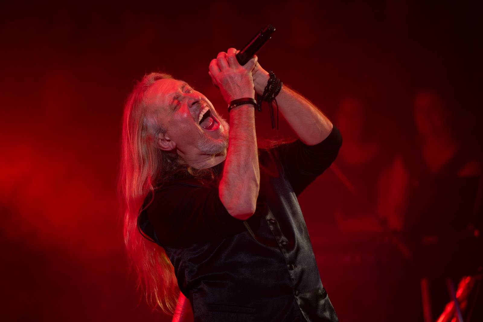 Kamil Střihavka oslavil v Rock Opeře šedesátiny, gratulovali mu Michal Pavlíček, Bára Basiková, Ota Balage i David Koller