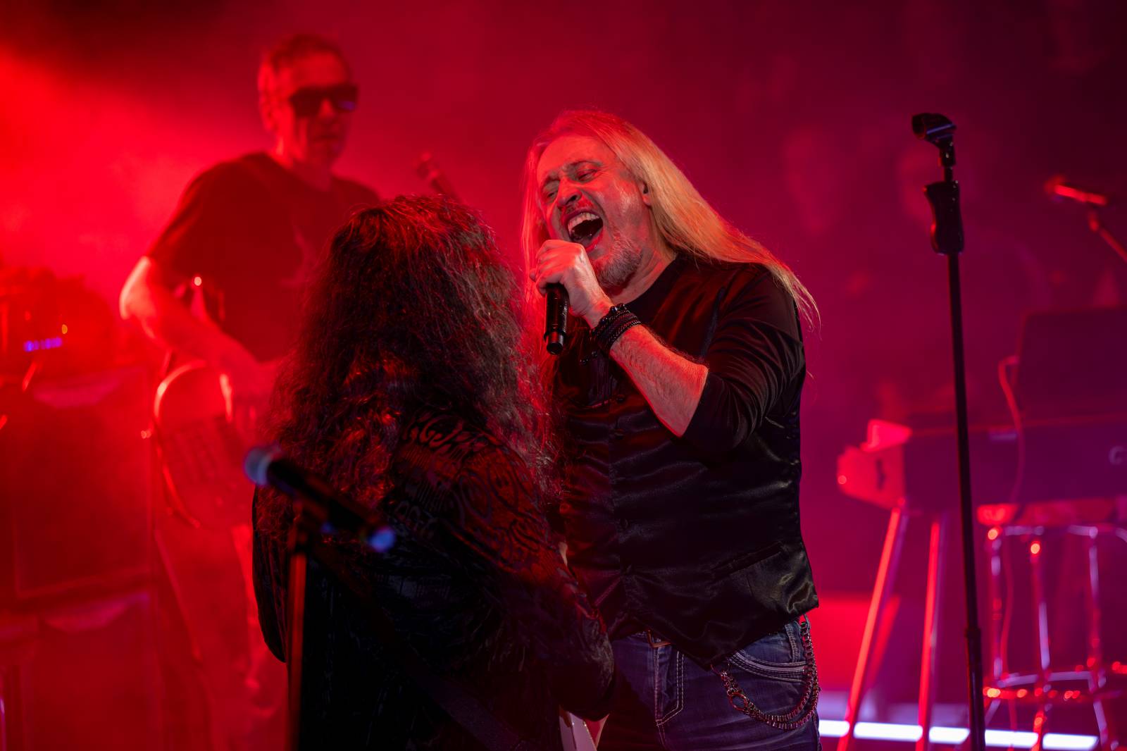 Kamil Střihavka oslavil v Rock Opeře šedesátiny, gratulovali mu Michal Pavlíček, Bára Basiková, Ota Balage i David Koller