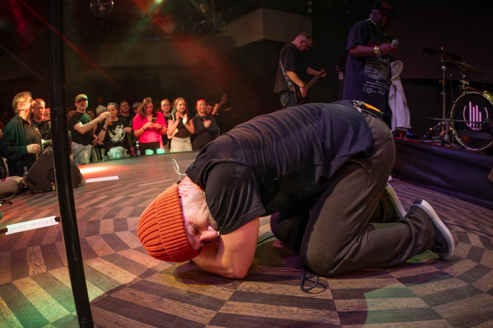 Portless představili v Lucerna Music Baru nové album, pokřtili ho Jiří Mádl s Petrem Kolečkem