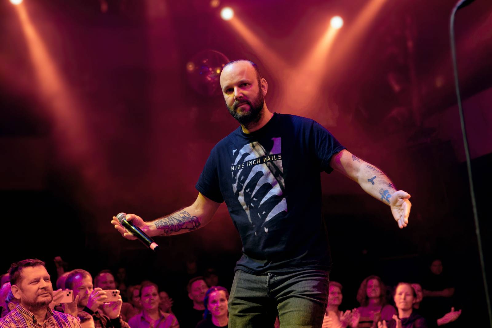 Portless představili v Lucerna Music Baru nové album, pokřtili ho Jiří Mádl s Petrem Kolečkem