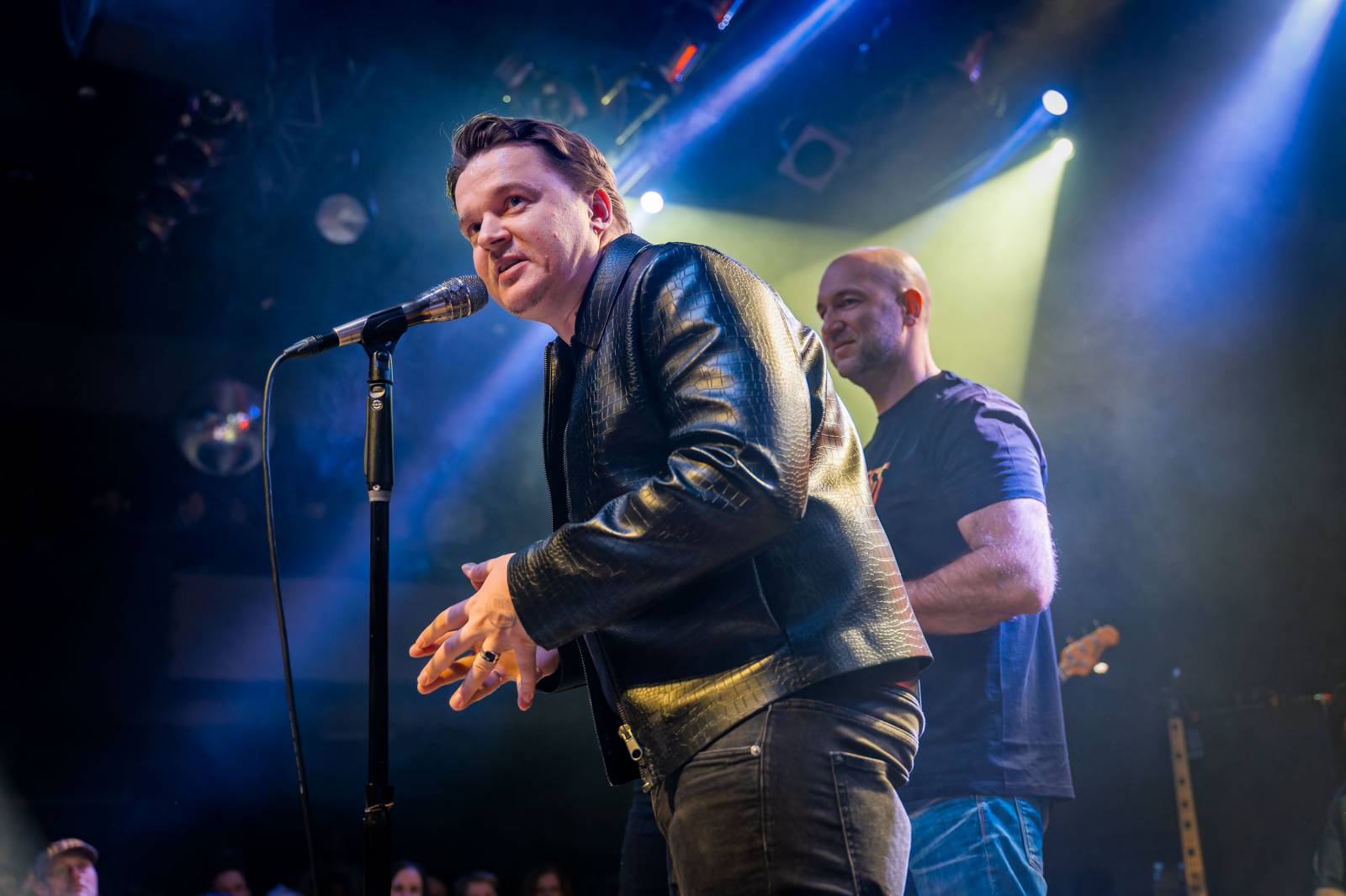 Portless představili v Lucerna Music Baru nové album, pokřtili ho Jiří Mádl s Petrem Kolečkem