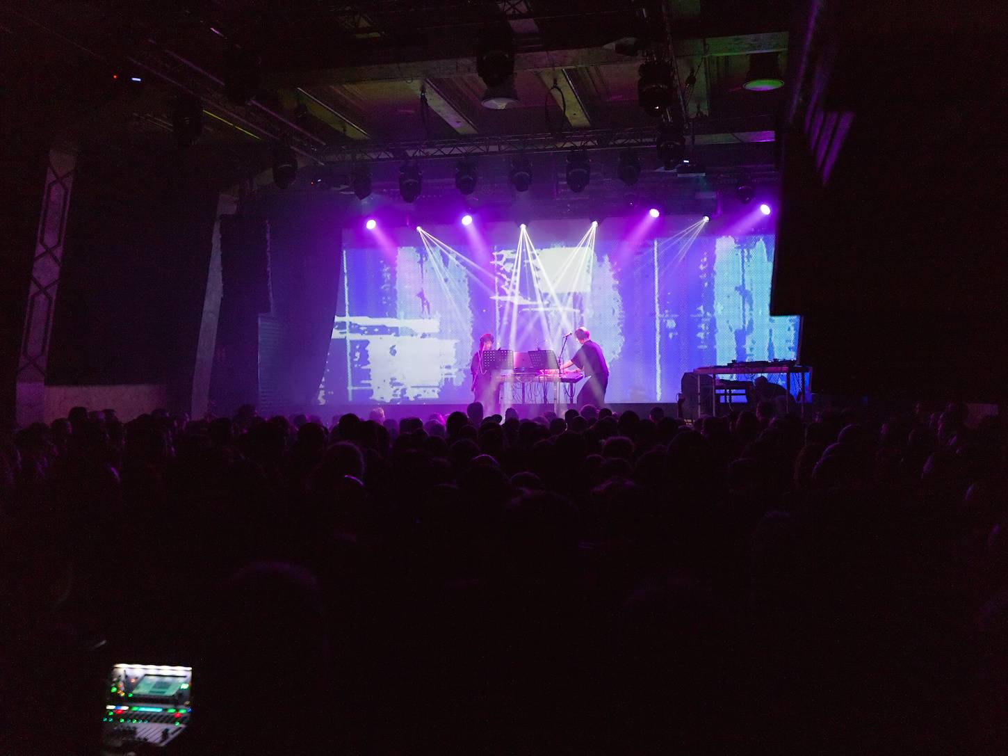 WWW Neurobeat pokřtili v Roxy album Zasej obojky a sklidíš psy