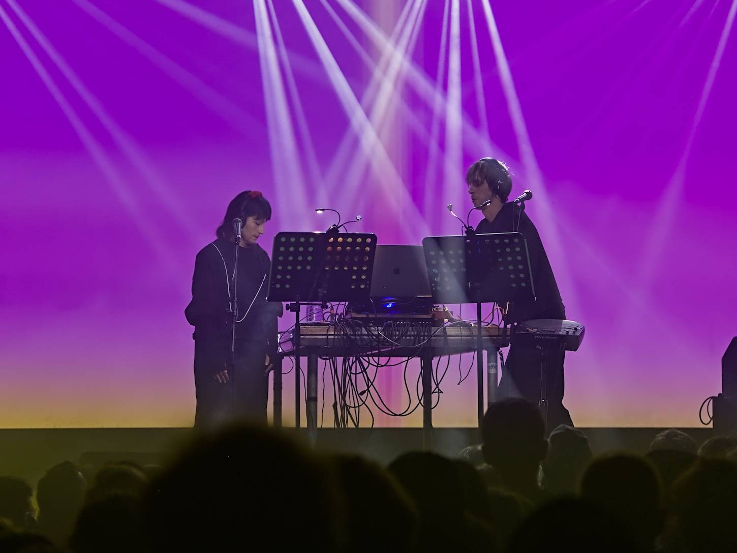 WWW Neurobeat pokřtili v Roxy album Zasej obojky a sklidíš psy