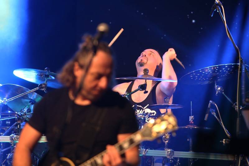 Spřátelené kapely Dogma Art a Mylions oživily v Brně Titanic