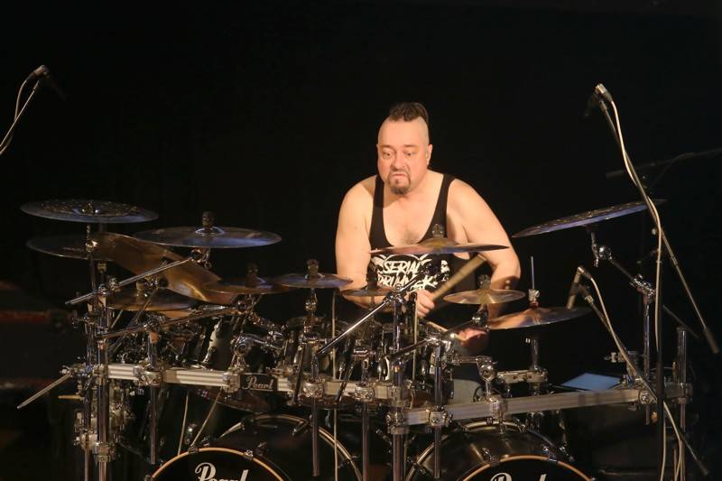 Spřátelené kapely Dogma Art a Mylions oživily v Brně Titanic