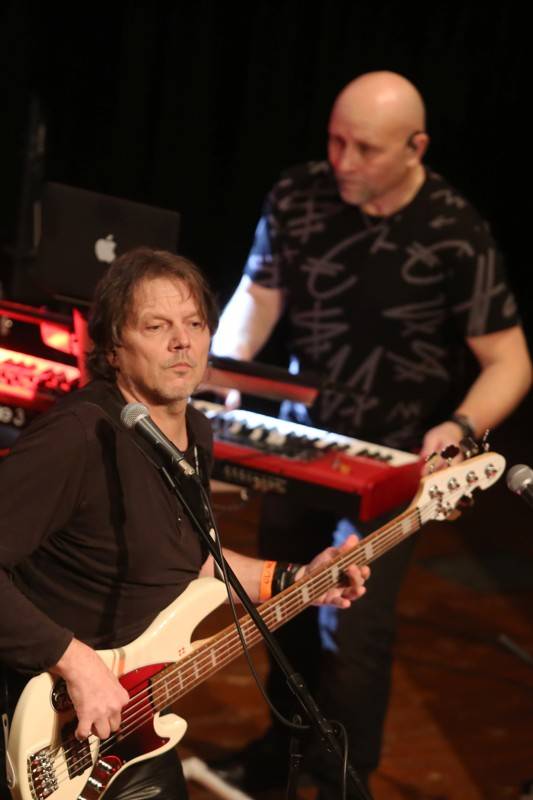 Spřátelené kapely Dogma Art a Mylions oživily v Brně Titanic