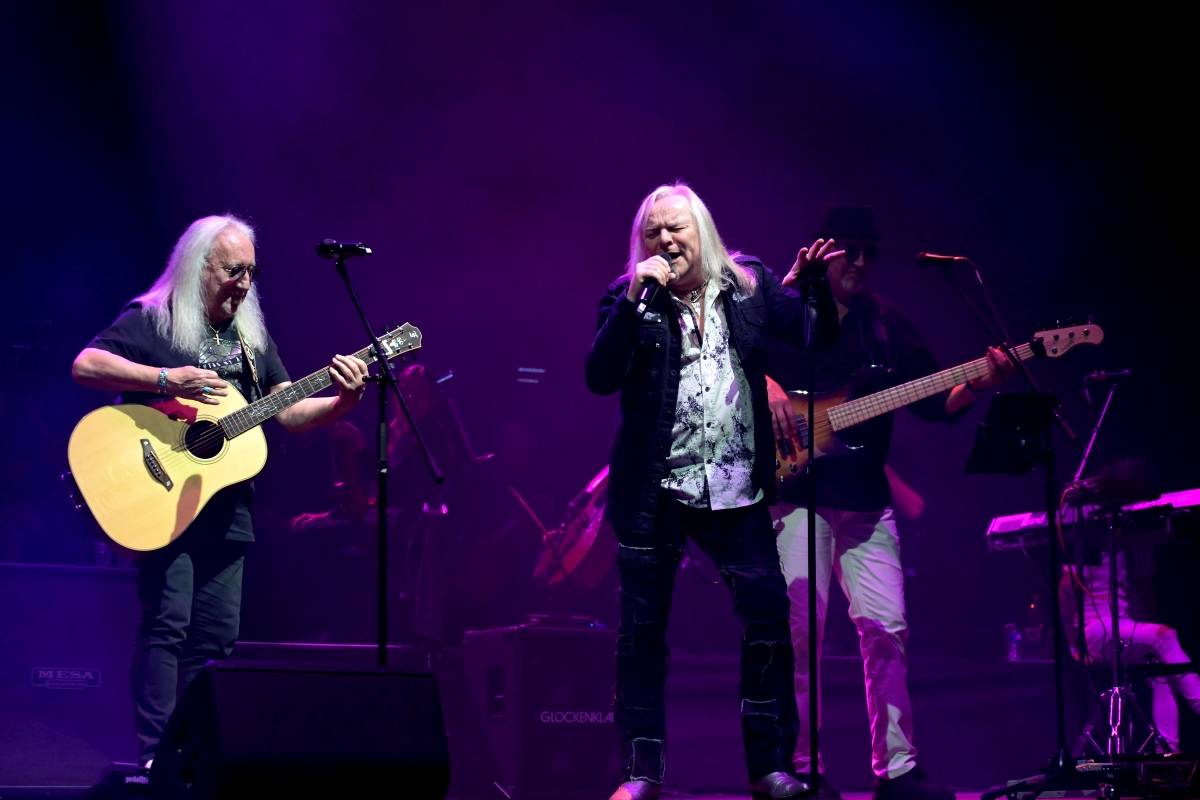 O2 Universem zněly rockové pecky. Bohemian Symphony Orchestra Prague doprovodili členové Uriah Heep