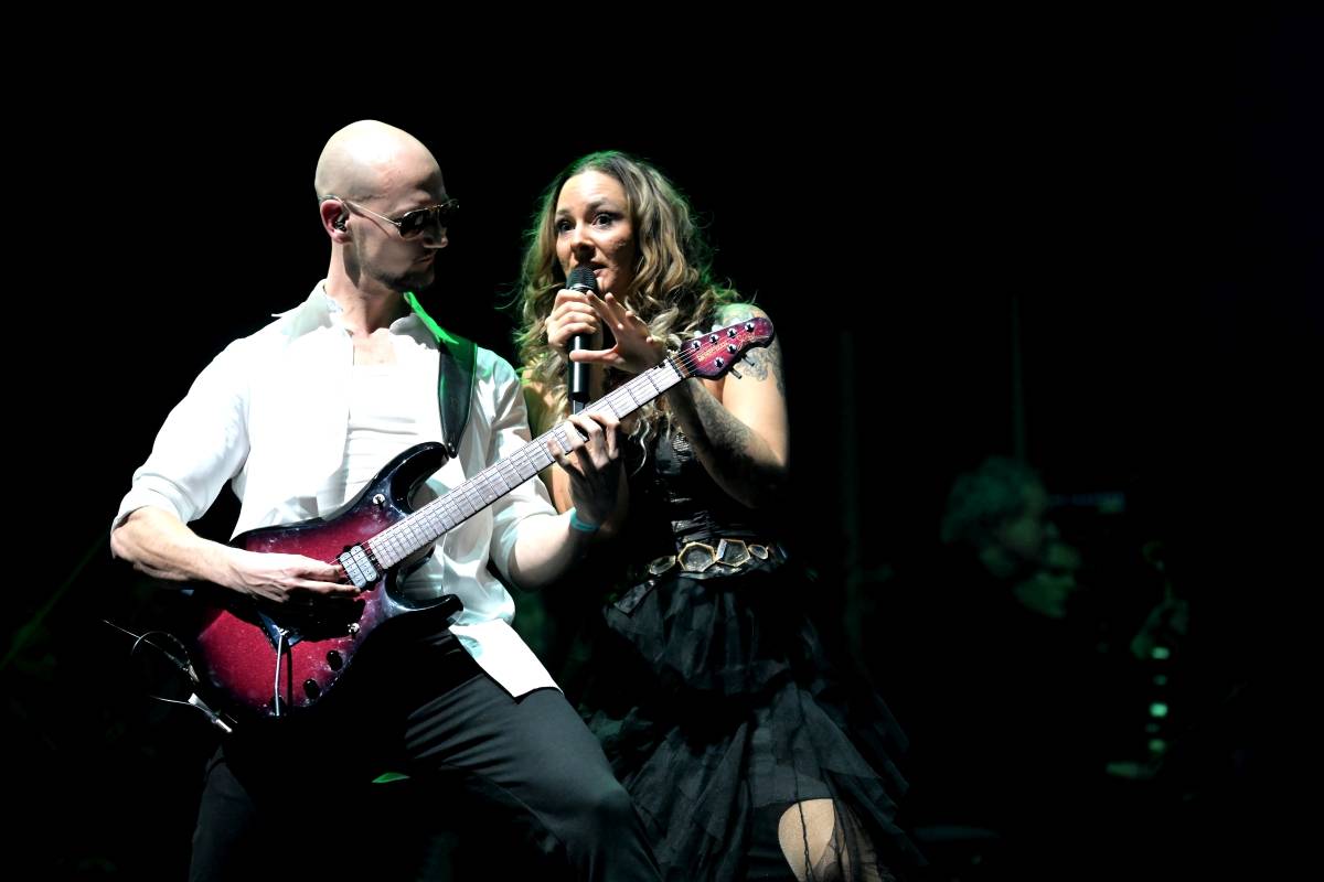 O2 Universem zněly rockové pecky. Bohemian Symphony Orchestra Prague doprovodili členové Uriah Heep