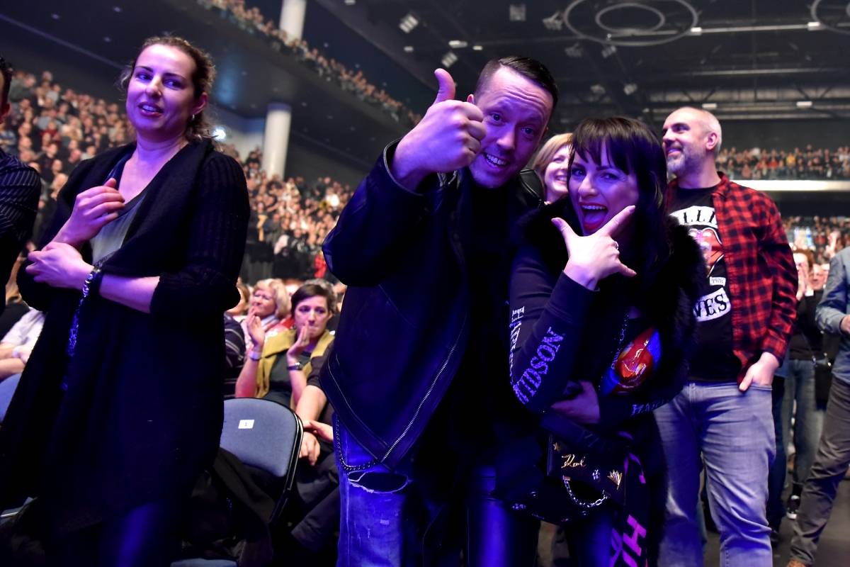 O2 Universem zněly rockové pecky. Bohemian Symphony Orchestra Prague doprovodili členové Uriah Heep