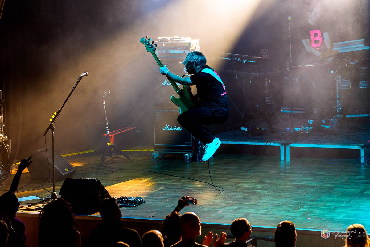 Tata Bojs letos poprvé na pódiu. V plzeňské Šeříkovce měli narváno