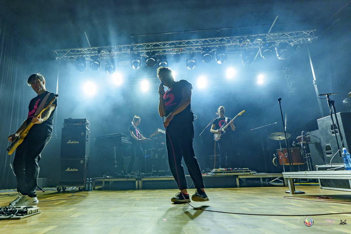 Tata Bojs letos poprvé na pódiu. V plzeňské Šeříkovce měli narváno