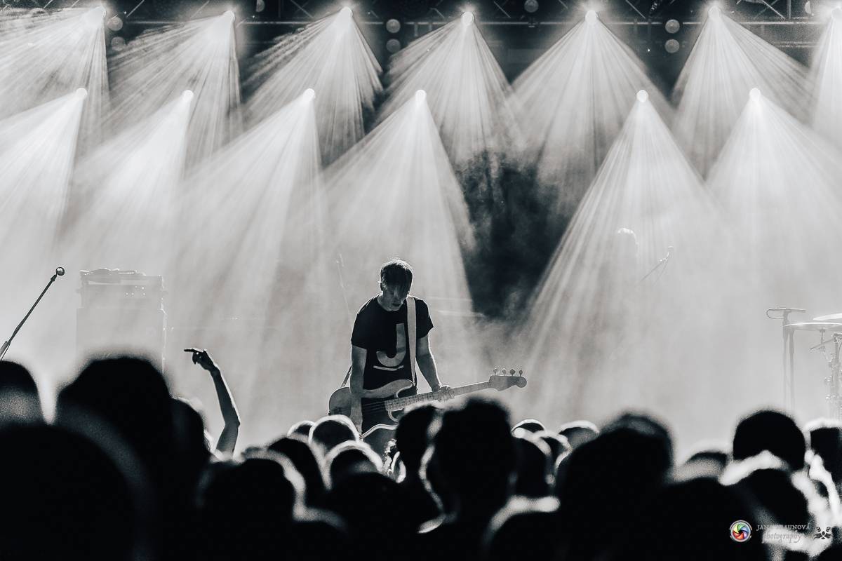 Tata Bojs letos poprvé na pódiu. V plzeňské Šeříkovce měli narváno