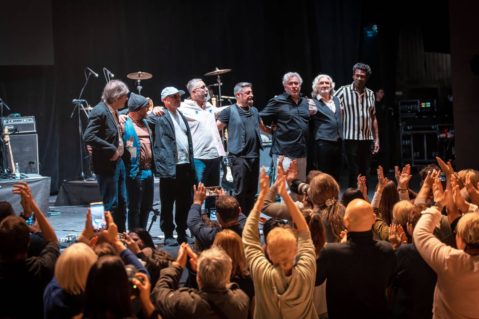 Dire Straits Legacy: Romantický rockový večer v Kongresovém centru 