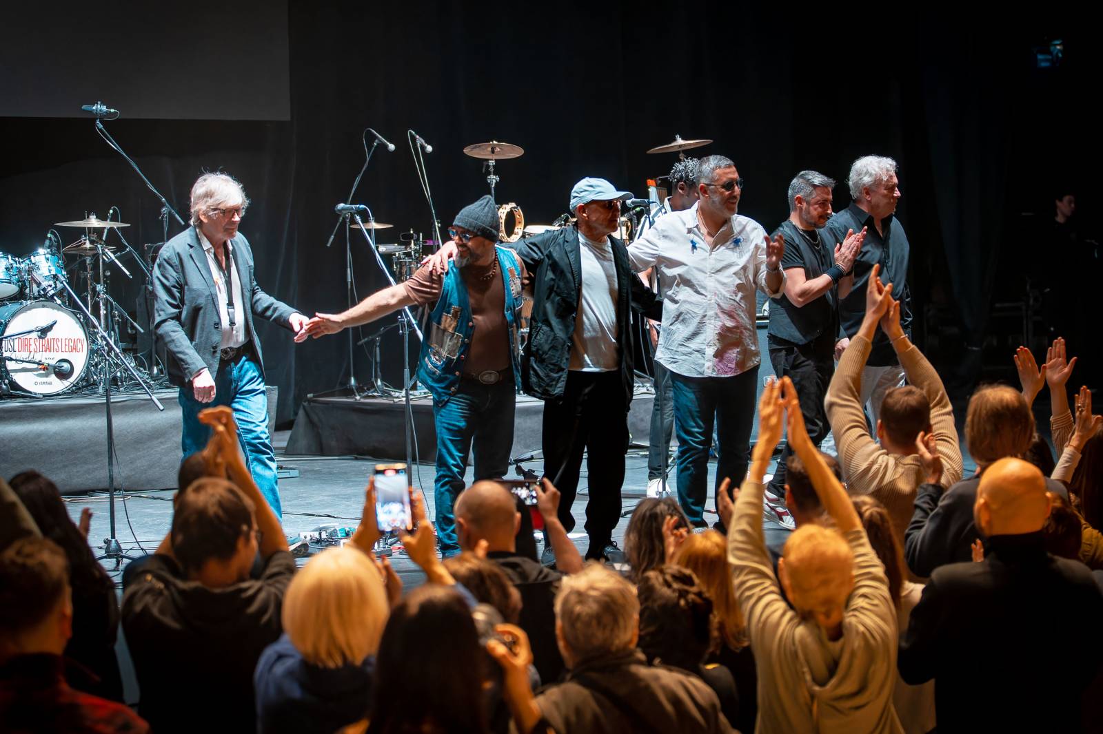 Dire Straits Legacy: Romantický rockový večer v Kongresovém centru 