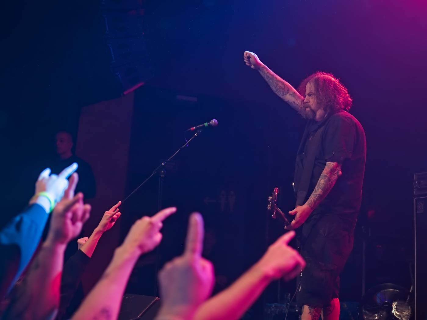 Grindcorový večírek v Roxy: Napalm Death dorazili s hosty Brat, Full of Hell a Crowbar