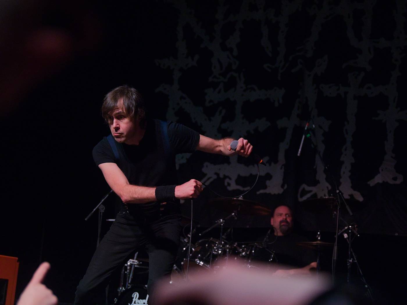 Grindcorový večírek v Roxy: Napalm Death dorazili s hosty Brat, Full of Hell a Crowbar