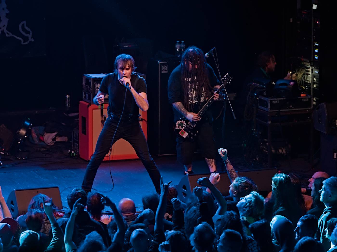 Grindcorový večírek v Roxy: Napalm Death dorazili s hosty Brat, Full of Hell a Crowbar