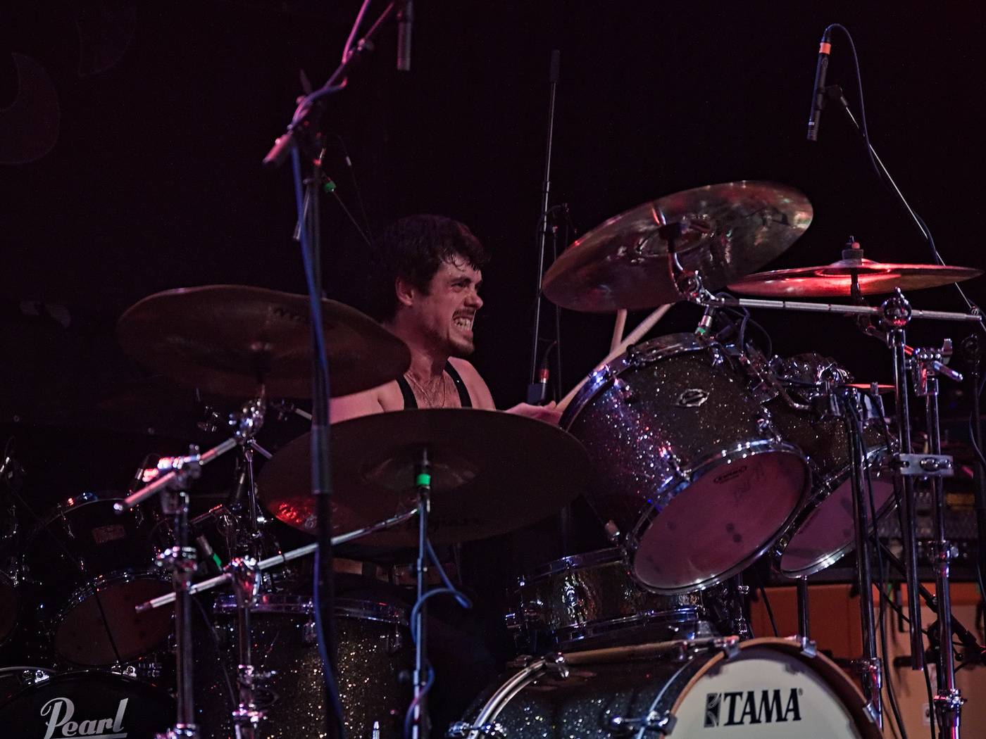 Grindcorový večírek v Roxy: Napalm Death dorazili s hosty Brat, Full of Hell a Crowbar