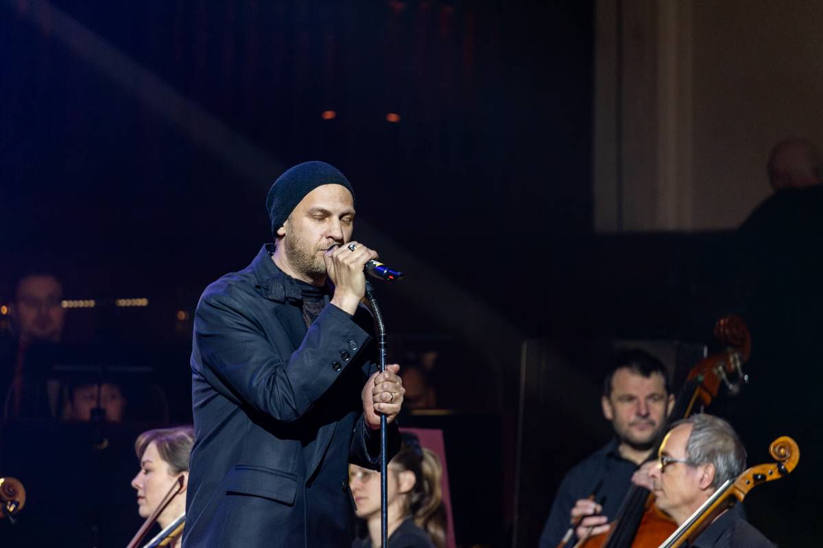 O5 a Radeček přivezli do Prahy romantiku, doprovodili je Elly či Pavel Šporcl