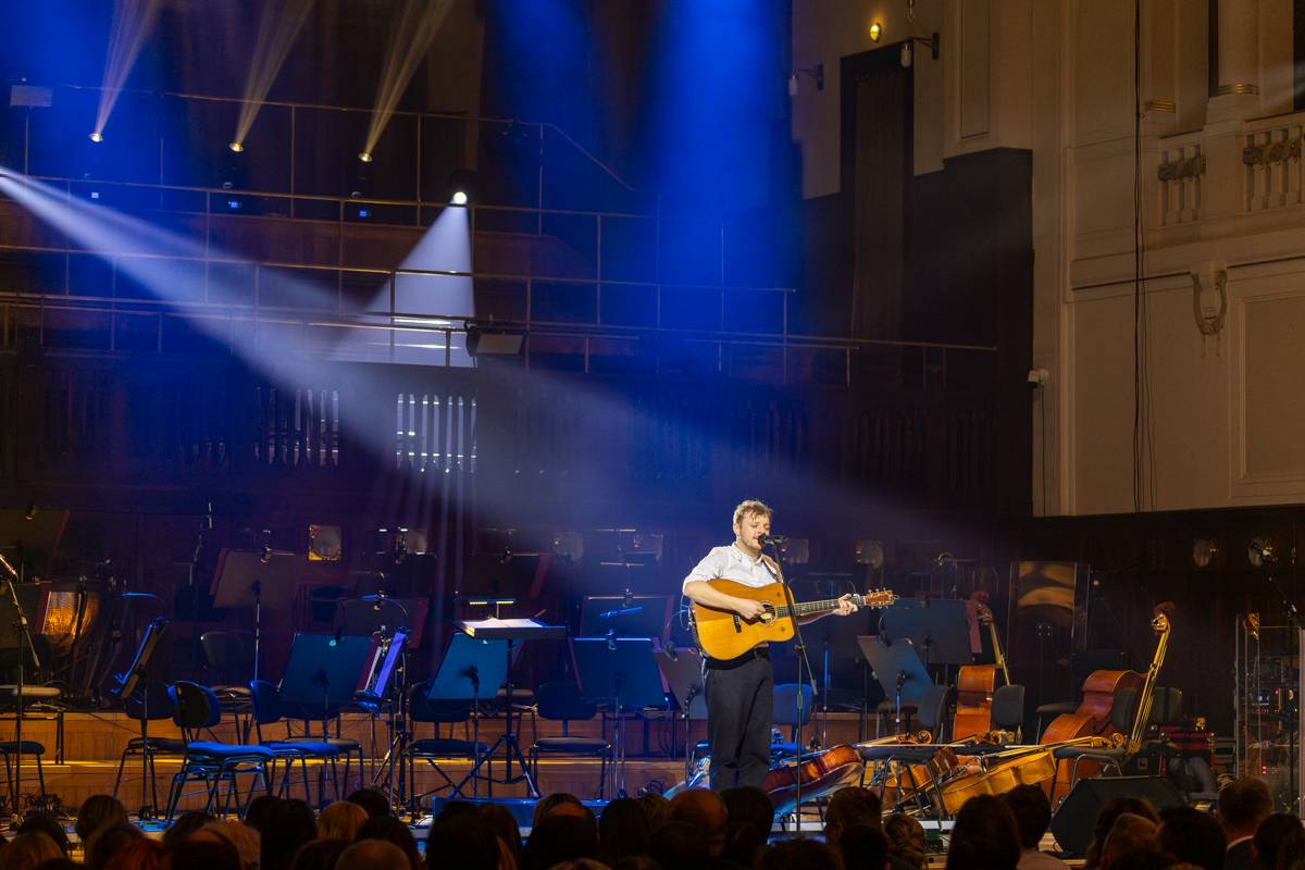 O5 a Radeček přivezli do Prahy romantiku, doprovodili je Elly či Pavel Šporcl