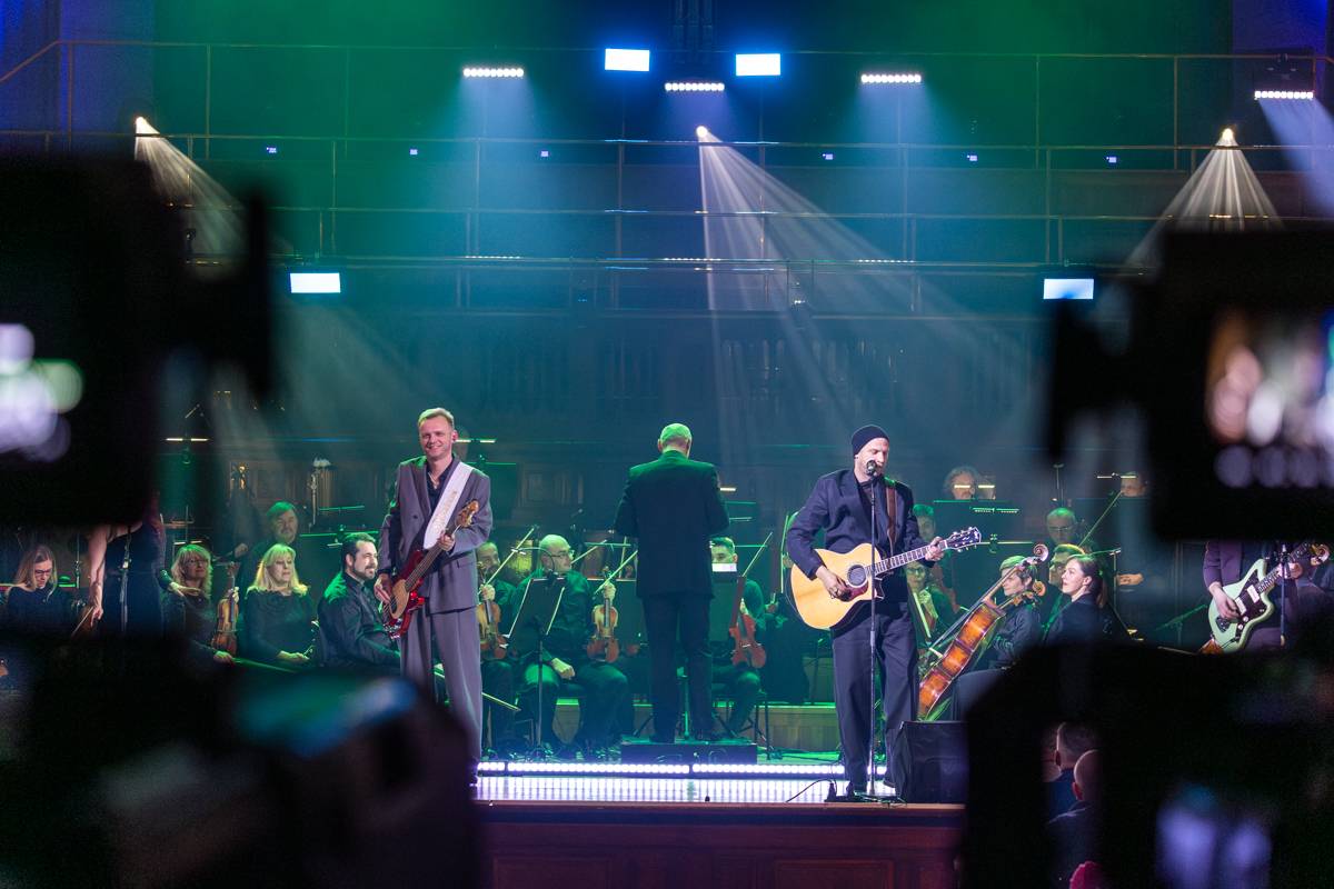 O5 a Radeček přivezli do Prahy romantiku, doprovodili je Elly či Pavel Šporcl