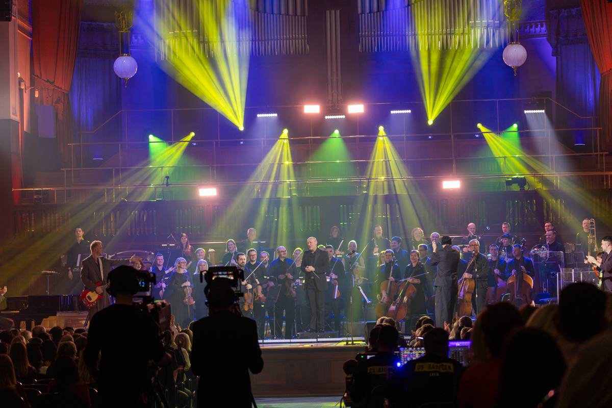 O5 a Radeček přivezli do Prahy romantiku, doprovodili je Elly či Pavel Šporcl