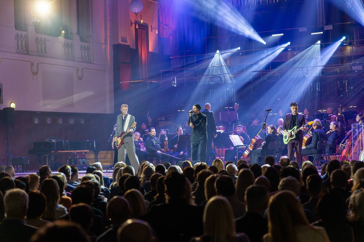 O5 a Radeček přivezli do Prahy romantiku, doprovodili je Elly či Pavel Šporcl