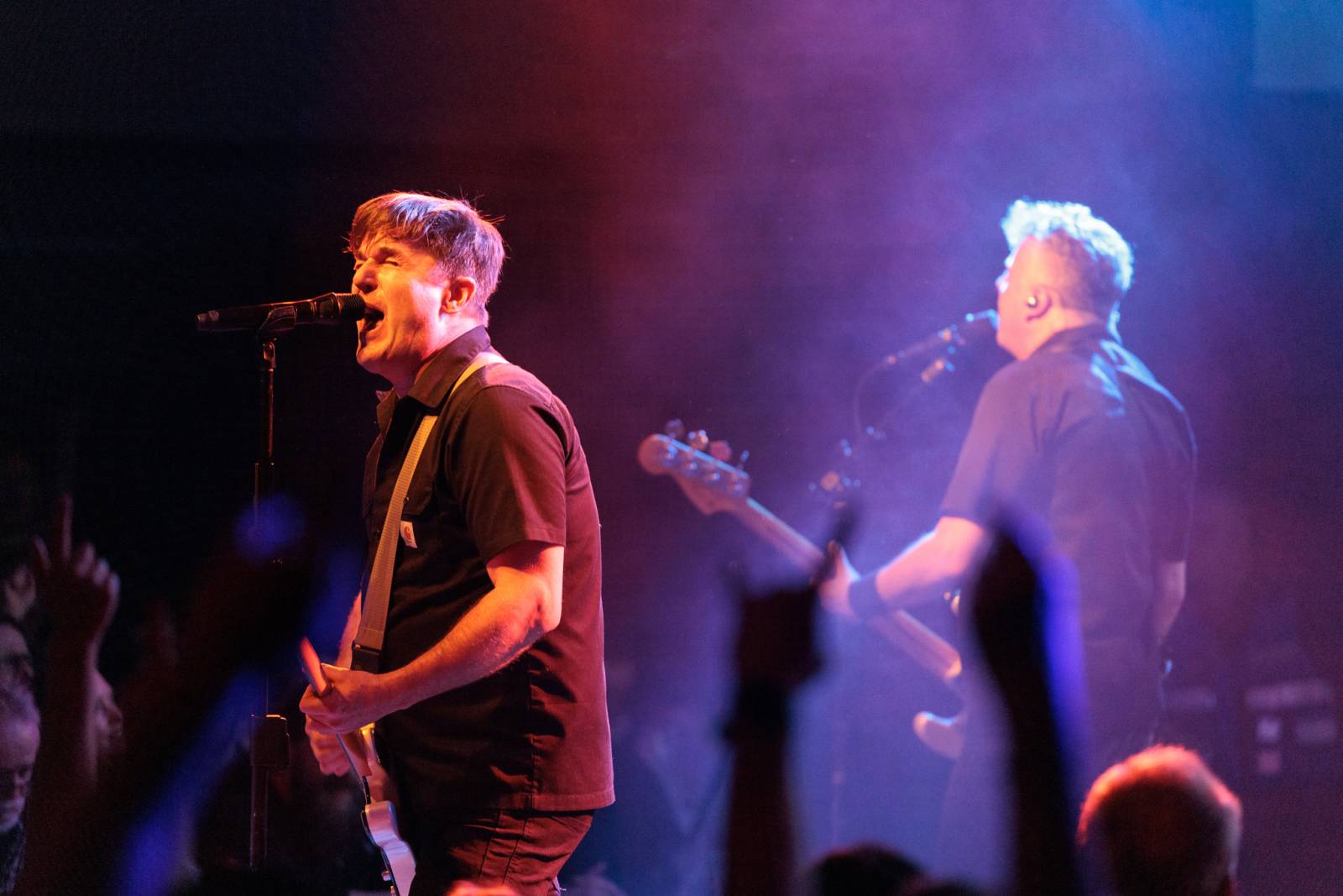 Inekafe zahájilo v Praze turné, bubeník odehrál koncert s horečkou