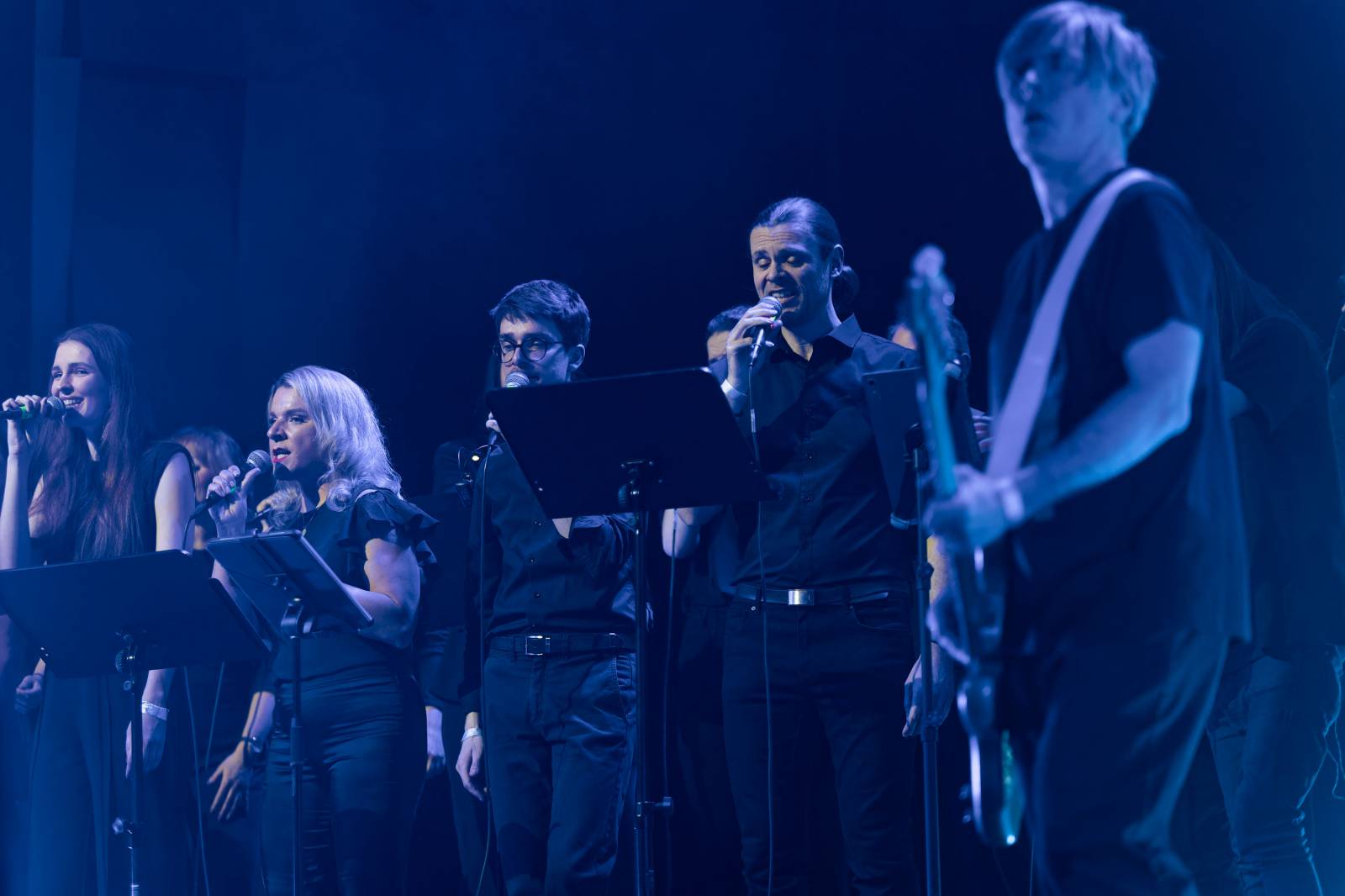 Tata Bojs řádili ve Foru Karlín, pokřtili i nové EP