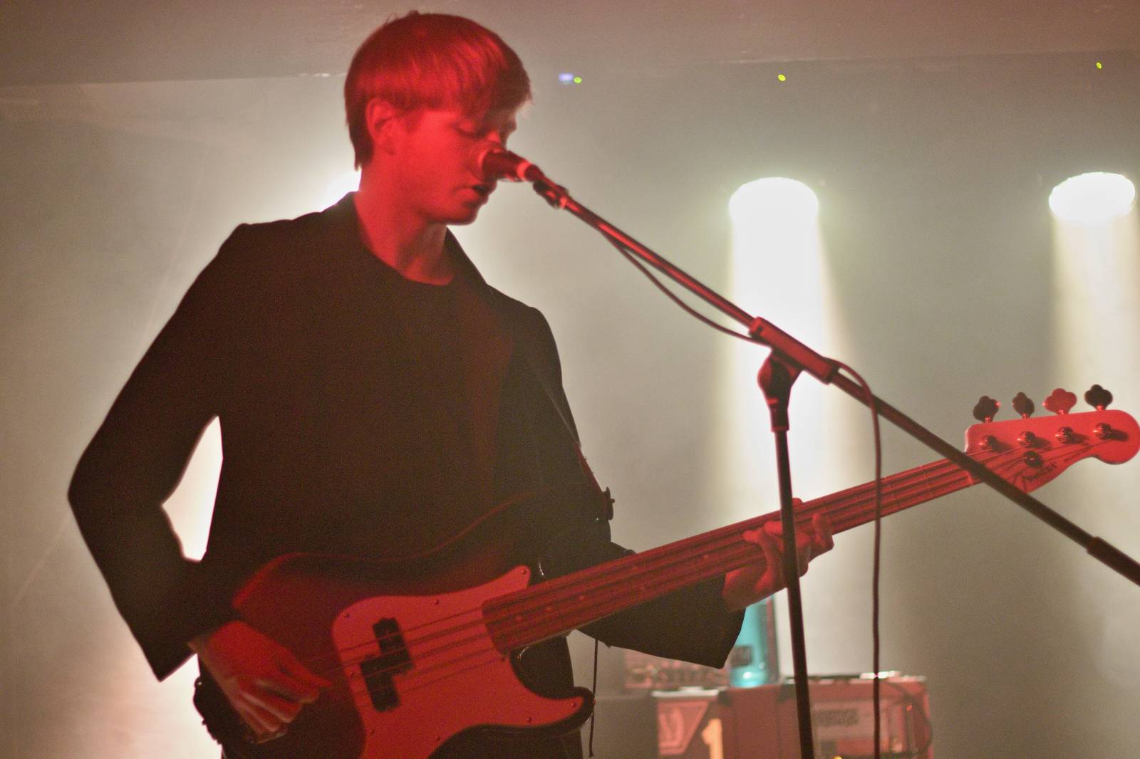 Energičtí Baits vystoupili v pražském Rock Café, podpořili je domácí Cold Meat Party