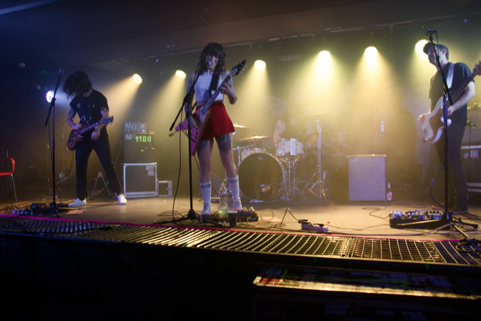 Energičtí Baits vystoupili v pražském Rock Café, podpořili je domácí Cold Meat Party