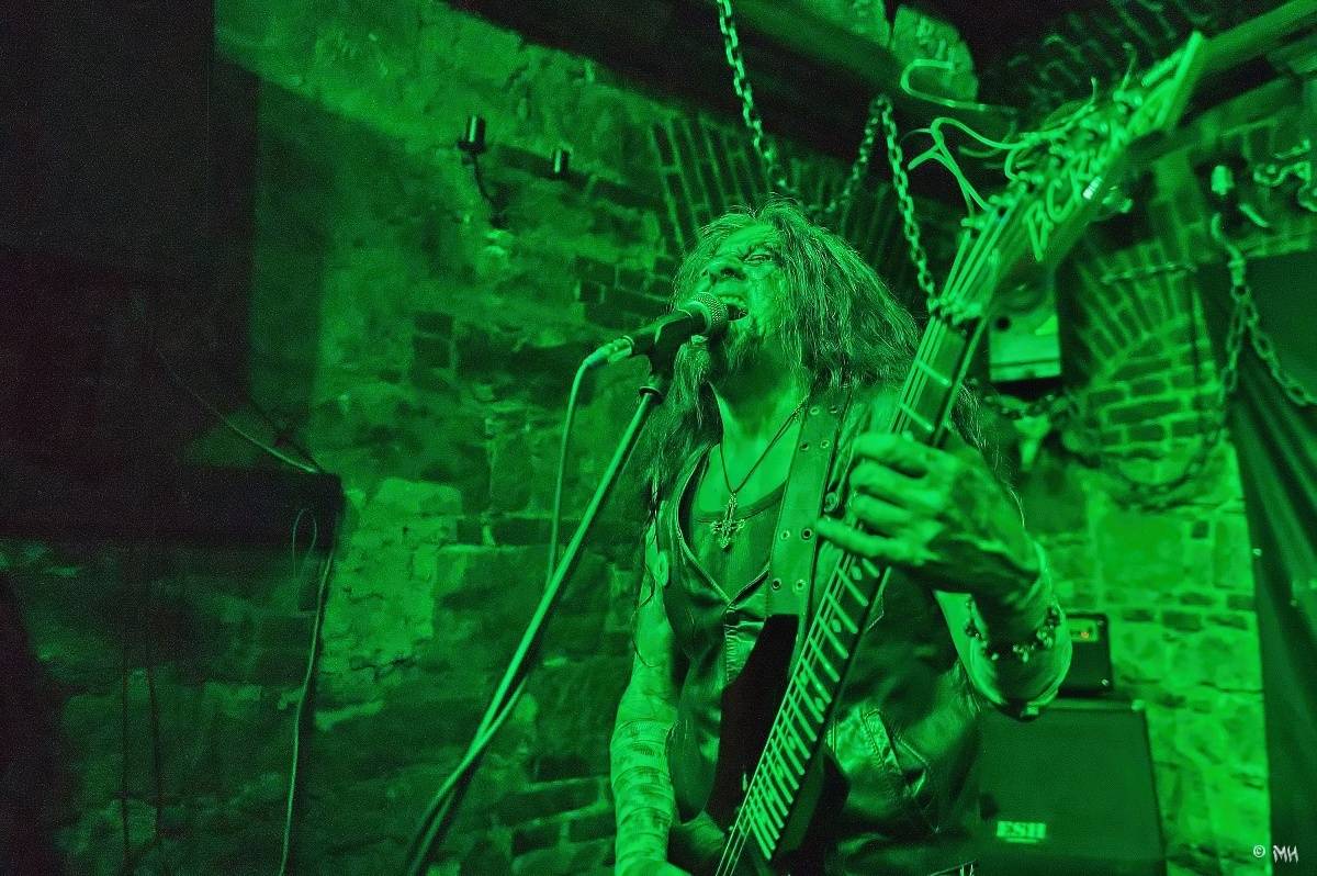 Energická smršť z domova i Mexika. V plzeňském Parlamentu zahráli Light of Dark, Sukkhu i Krusadist