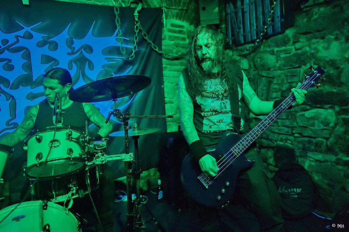 Energická smršť z domova i Mexika. V plzeňském Parlamentu zahráli Light of Dark, Sukkhu i Krusadist