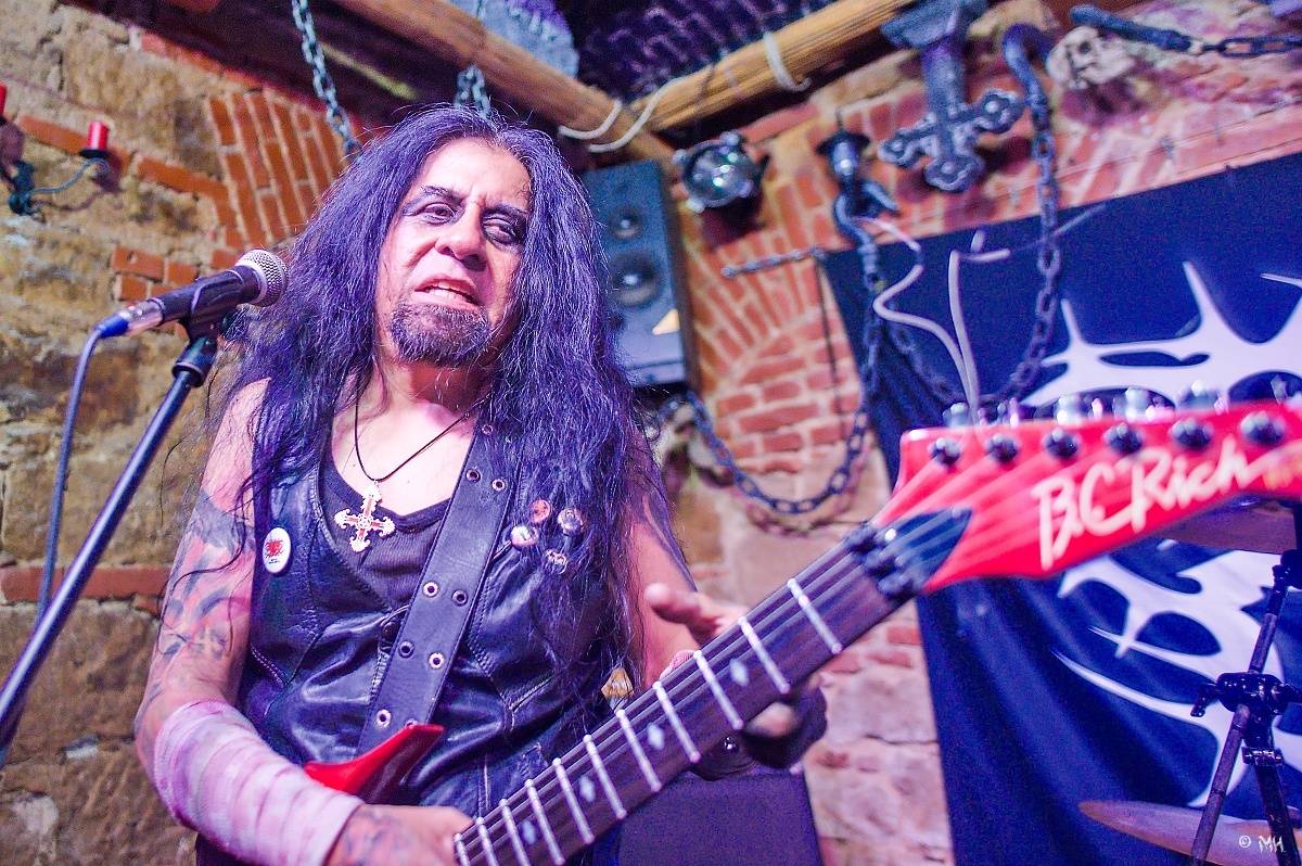 Energická smršť z domova i Mexika. V plzeňském Parlamentu zahráli Light of Dark, Sukkhu i Krusadist