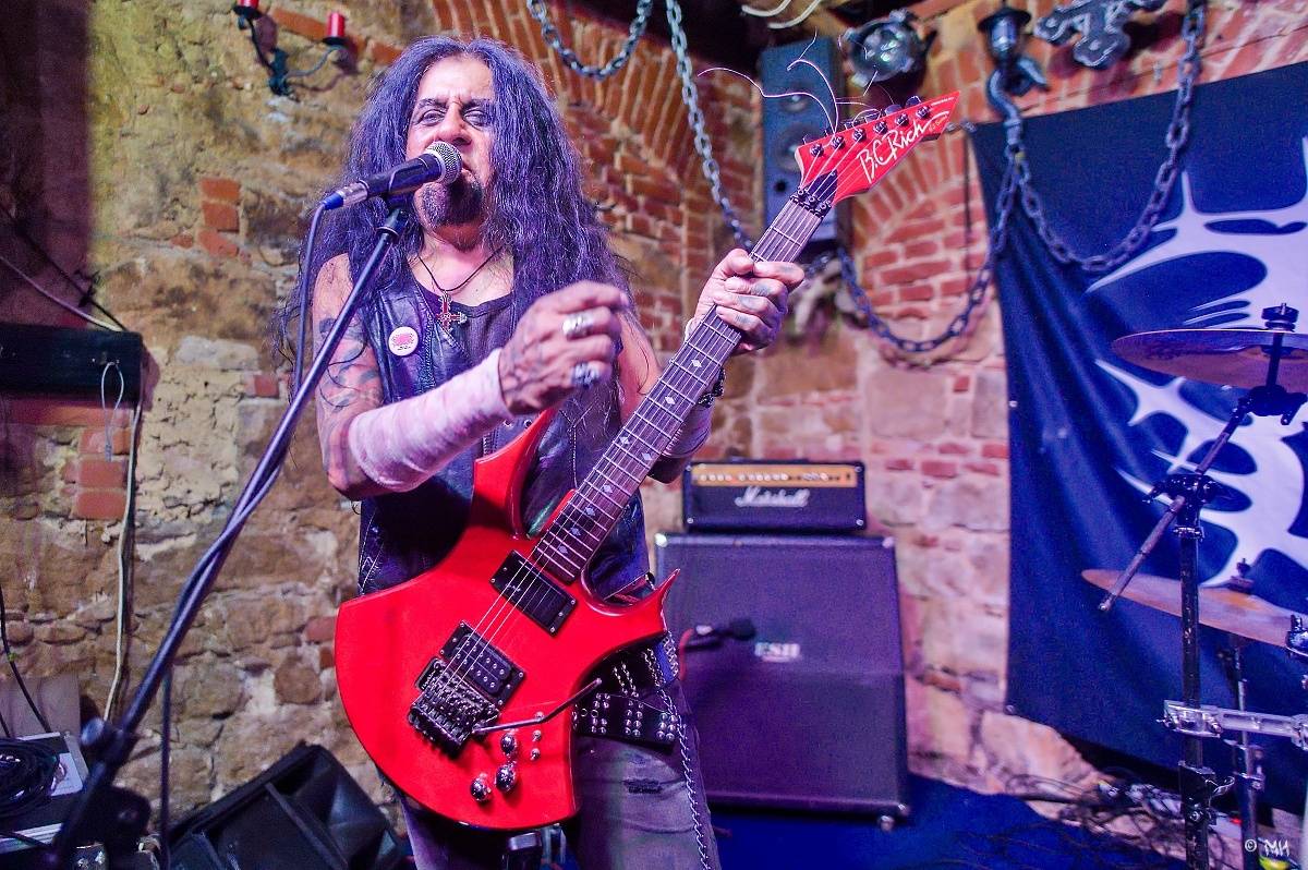 Energická smršť z domova i Mexika. V plzeňském Parlamentu zahráli Light of Dark, Sukkhu i Krusadist