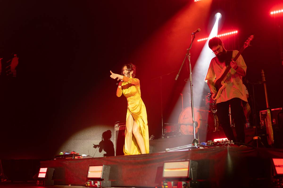 Eva Burešová rozezpívala Forum Karlín, plný sál ji dojal k slzám