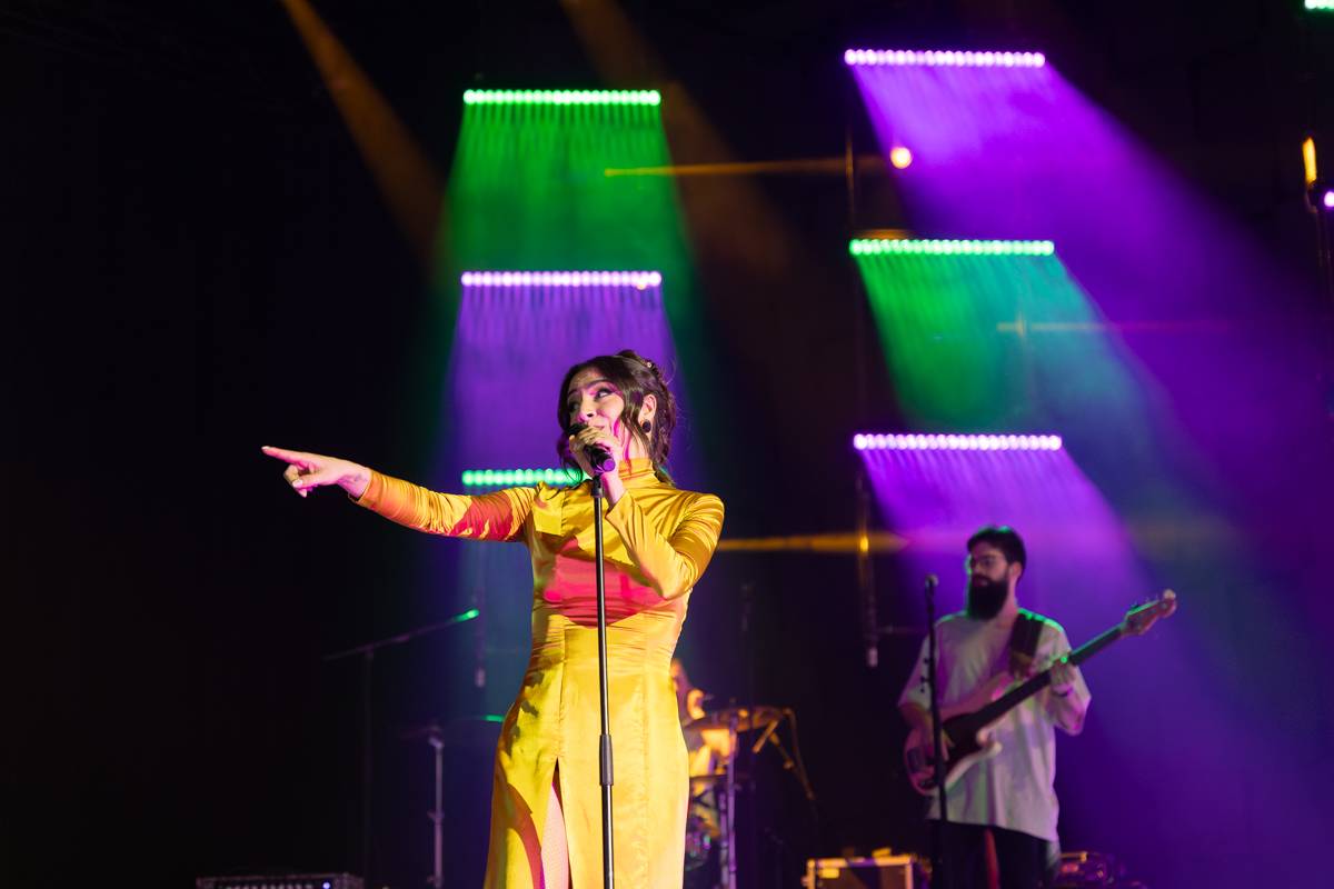 Eva Burešová rozezpívala Forum Karlín, plný sál ji dojal k slzám