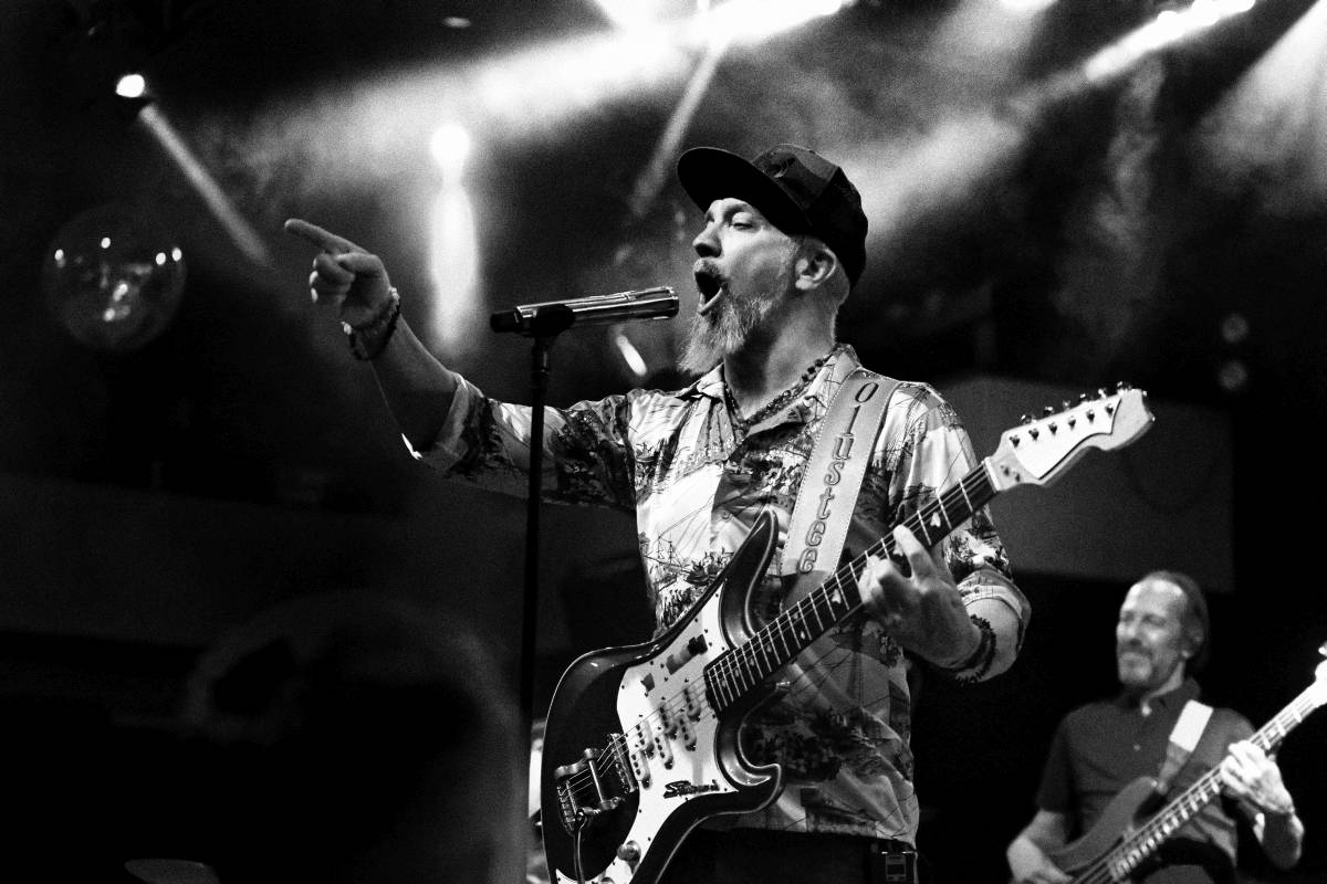 Bluesová noc v Praze. JJ Grey & Mofro řádili v Lucerna Music Baru