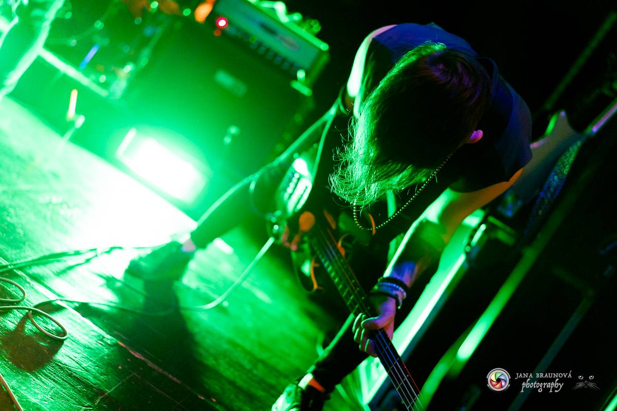 Imodium rozezpívalo Plzeň, doprovodila ho tříčlenná parta Anteater