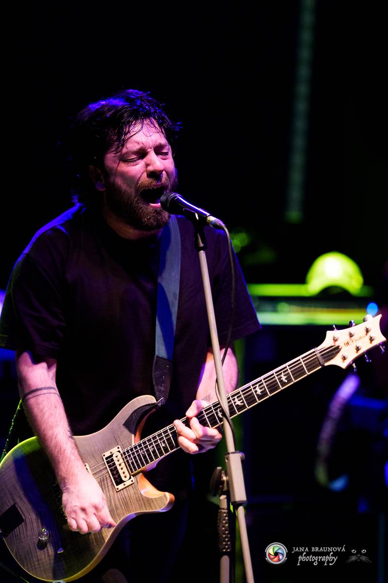 Imodium rozezpívalo Plzeň, doprovodila ho tříčlenná parta Anteater