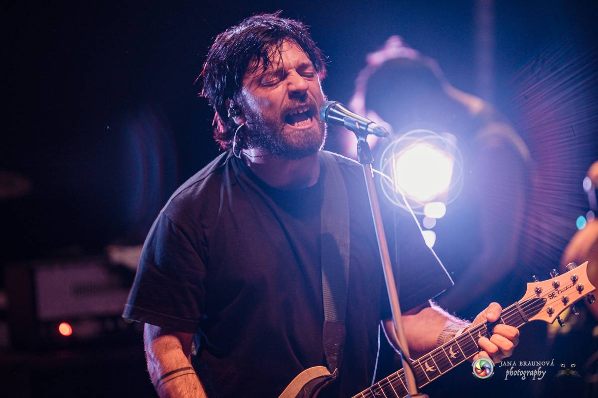 Imodium rozezpívalo Plzeň, doprovodila ho tříčlenná parta Anteater