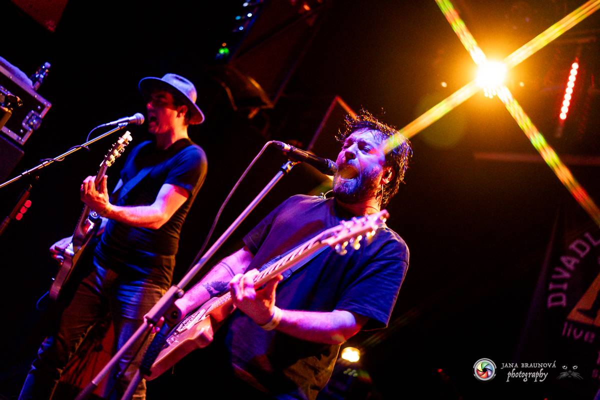 Imodium rozezpívalo Plzeň, doprovodila ho tříčlenná parta Anteater
