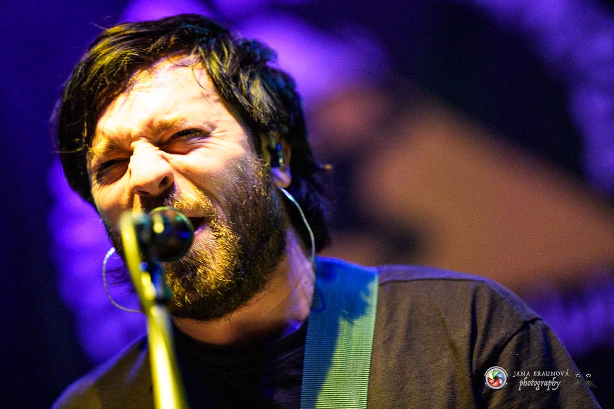 Imodium rozezpívalo Plzeň, doprovodila ho tříčlenná parta Anteater