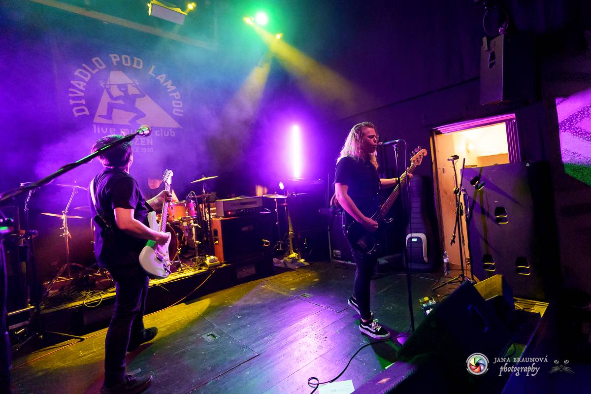 Imodium rozezpívalo Plzeň, doprovodila ho tříčlenná parta Anteater