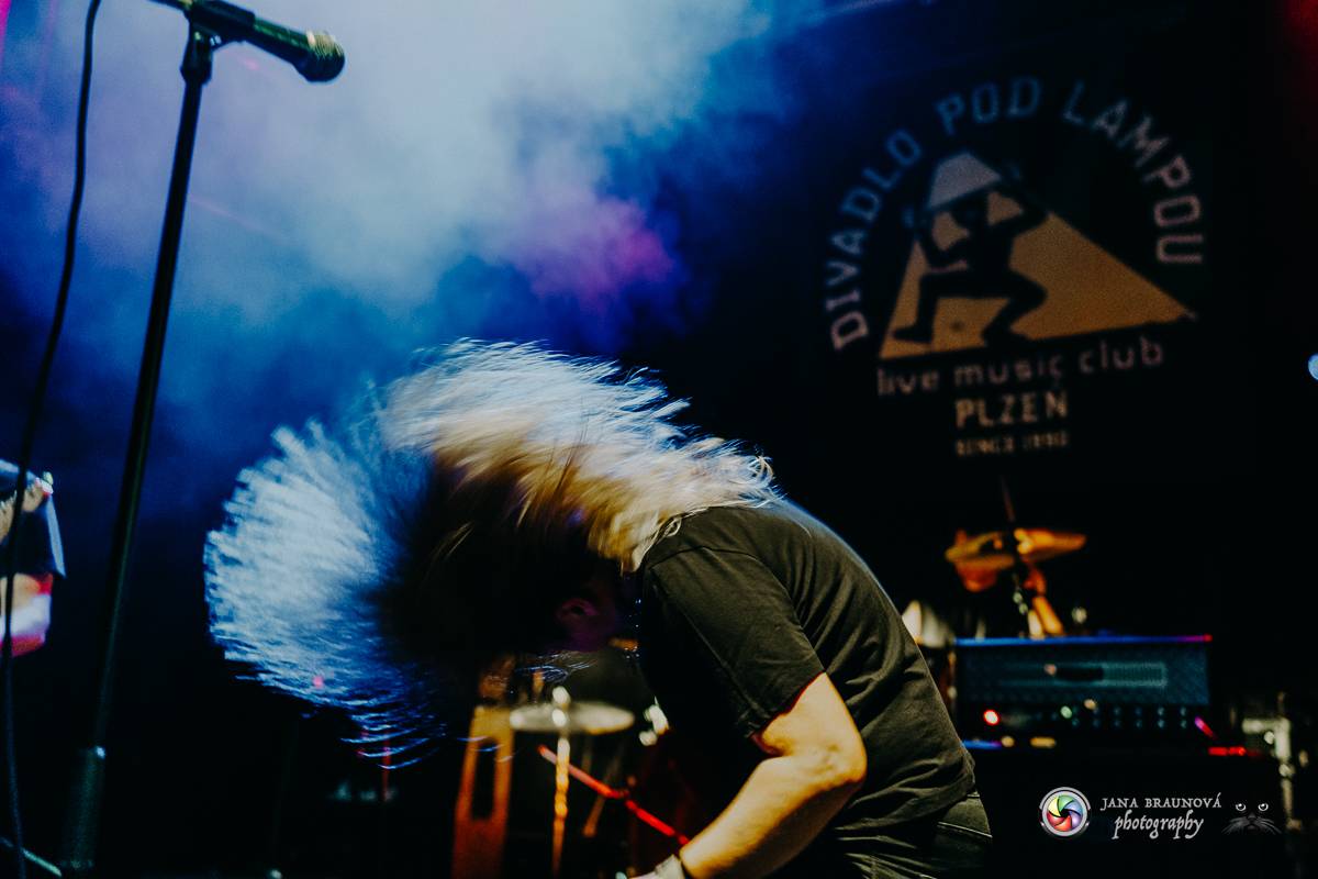 Imodium rozezpívalo Plzeň, doprovodila ho tříčlenná parta Anteater