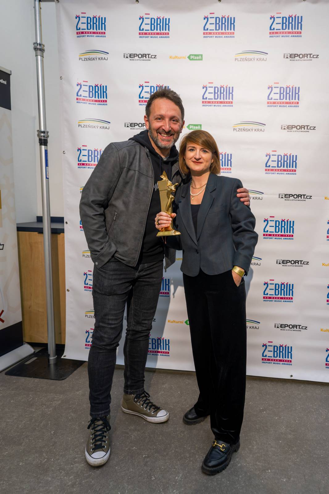 Žebřík poznal vítěze 33. ročníku. Ceny si převzali Chinaski, Monkey Business, Marpo či festival Rock for People