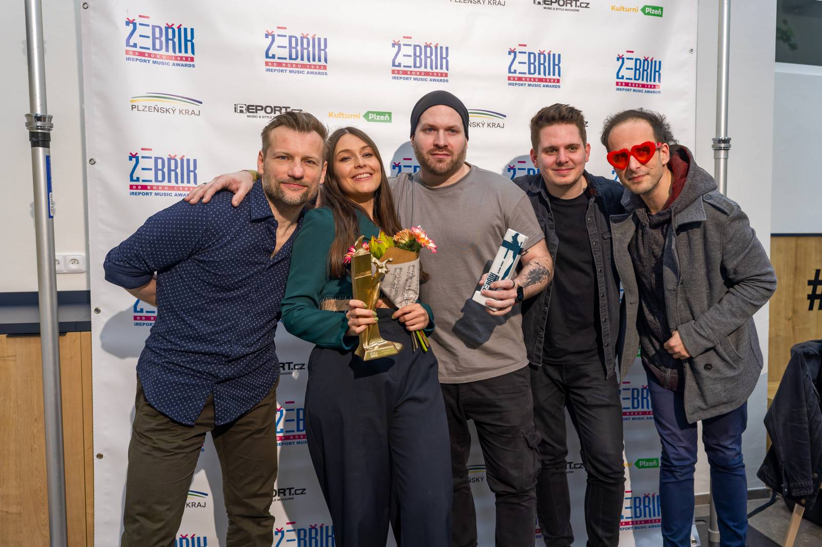 Žebřík poznal vítěze 33. ročníku. Ceny si převzali Chinaski, Monkey Business, Marpo či festival Rock for People