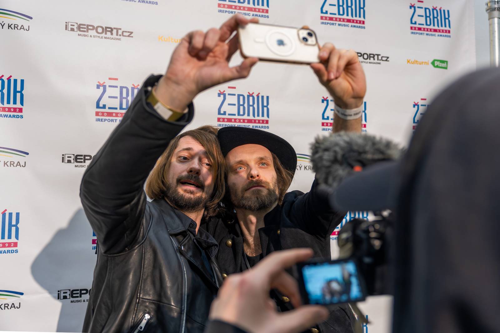 Žebřík poznal vítěze 33. ročníku. Ceny si převzali Chinaski, Monkey Business, Marpo či festival Rock for People