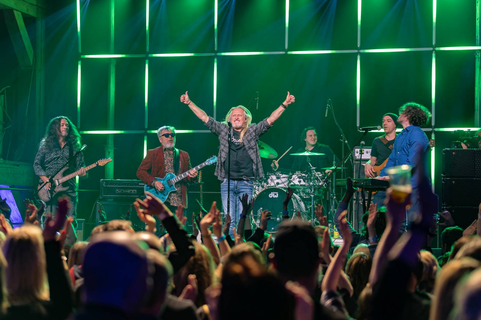 Žebřík poznal vítěze 33. ročníku. Ceny si převzali Chinaski, Monkey Business, Marpo či festival Rock for People