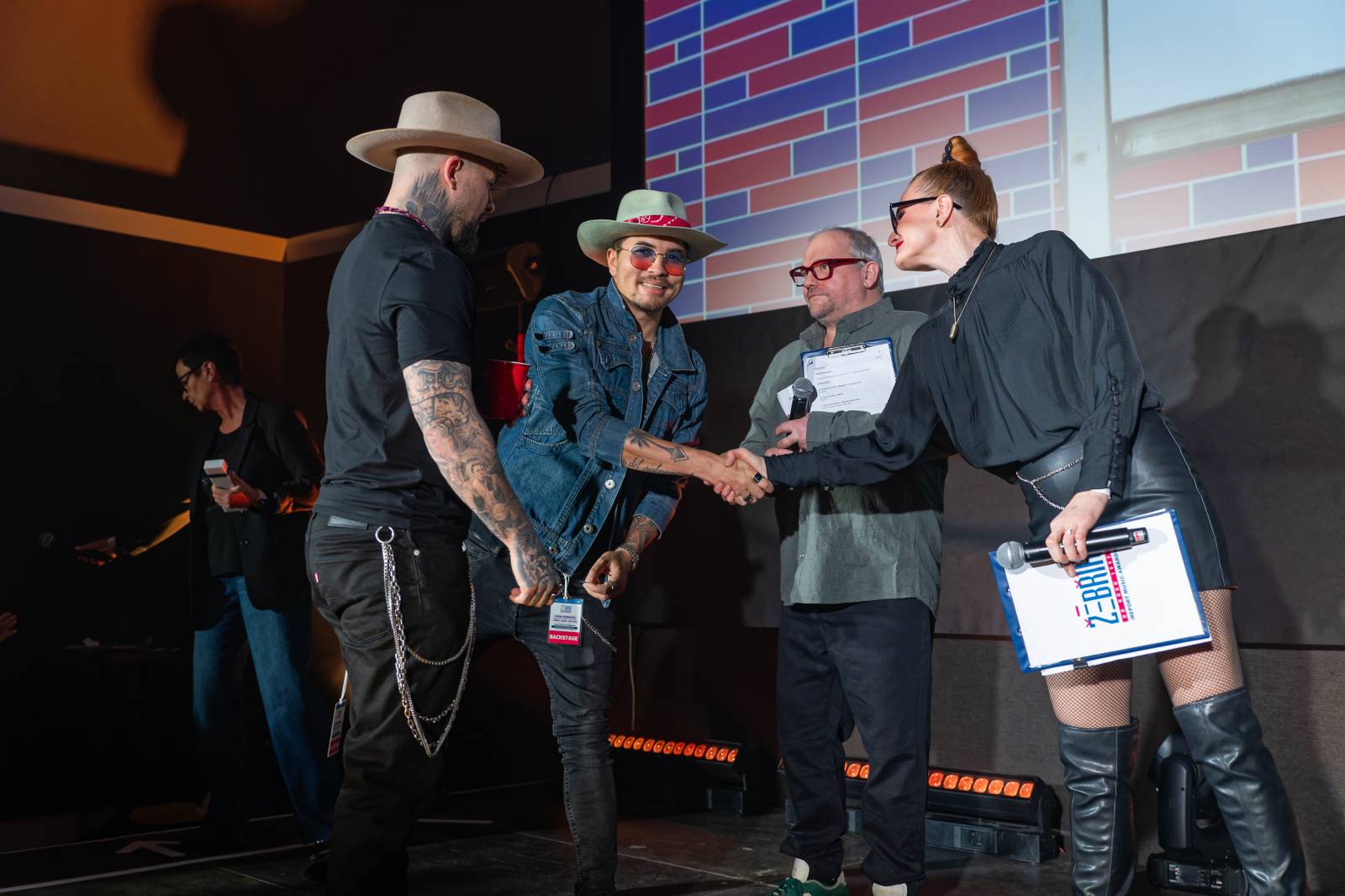 Žebřík poznal vítěze 33. ročníku. Ceny si převzali Chinaski, Monkey Business, Marpo či festival Rock for People